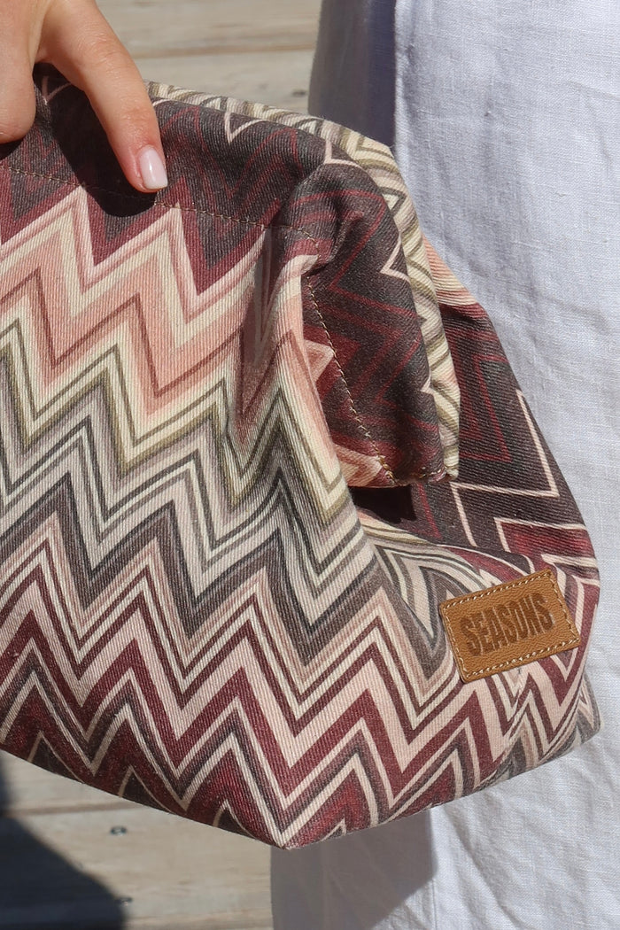 Summer Clutch - 02.05