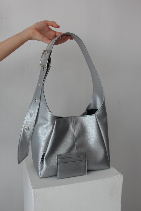 ICONIC SILVER bag + card holder