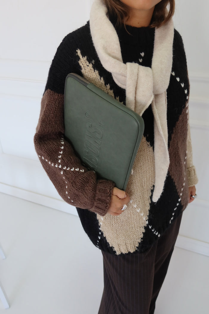 Green Seasons case